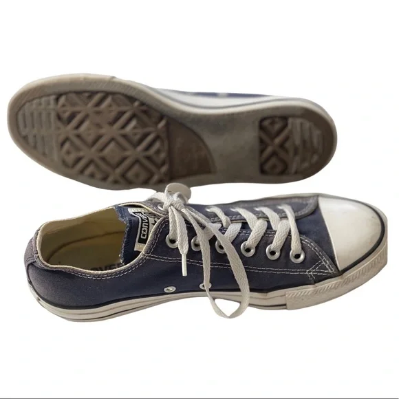 Converse Blue Sneakers Size 9 - Picture 4 of 6
